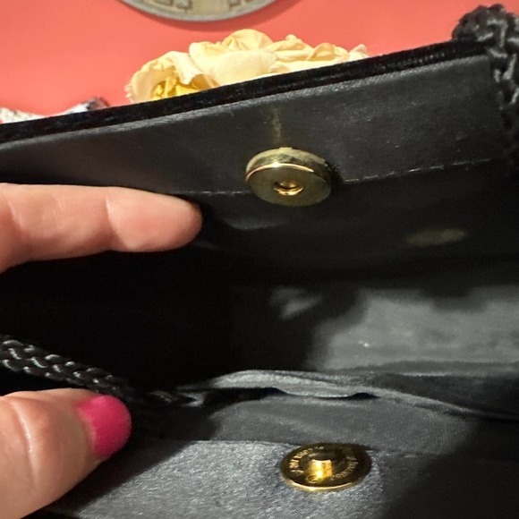 VELVET crossbody evening bag - Picture 3 of 3